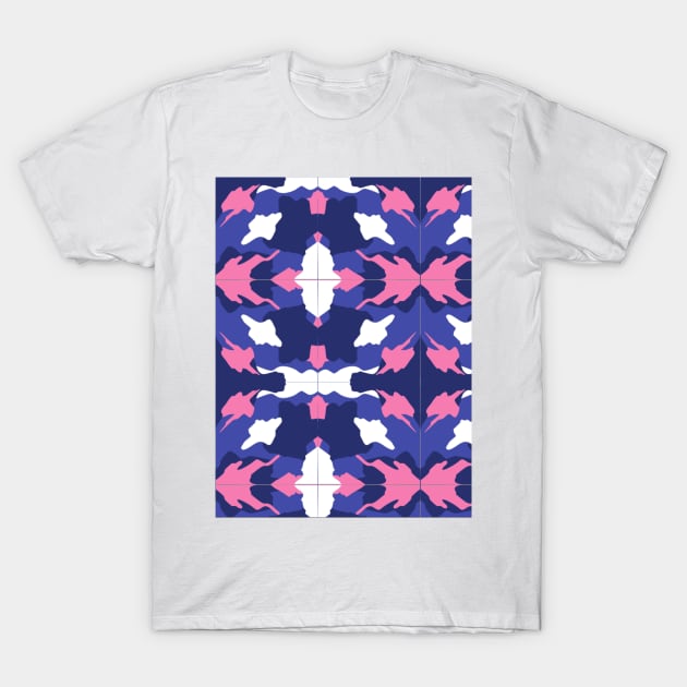 abstract mirrored pattern T-Shirt by beleafcreativ